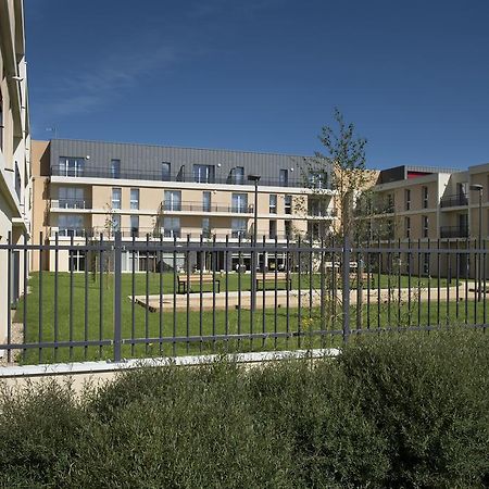Aparthotel Domitys La Clef Des Champs Poitiers Exterior foto