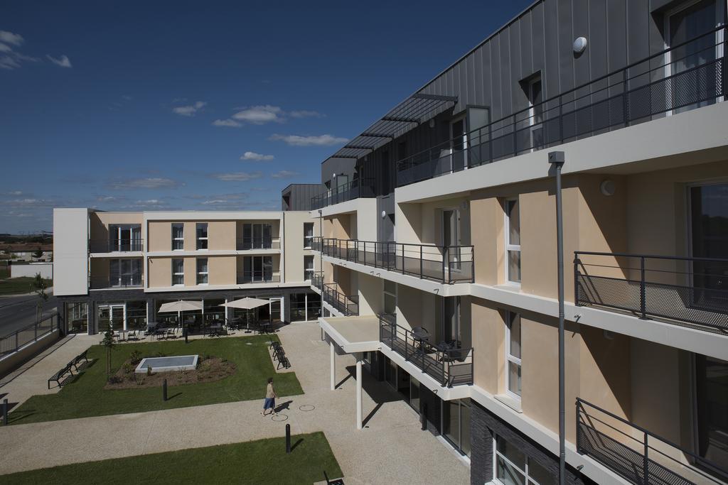 Aparthotel Domitys La Clef Des Champs Poitiers Habitación foto